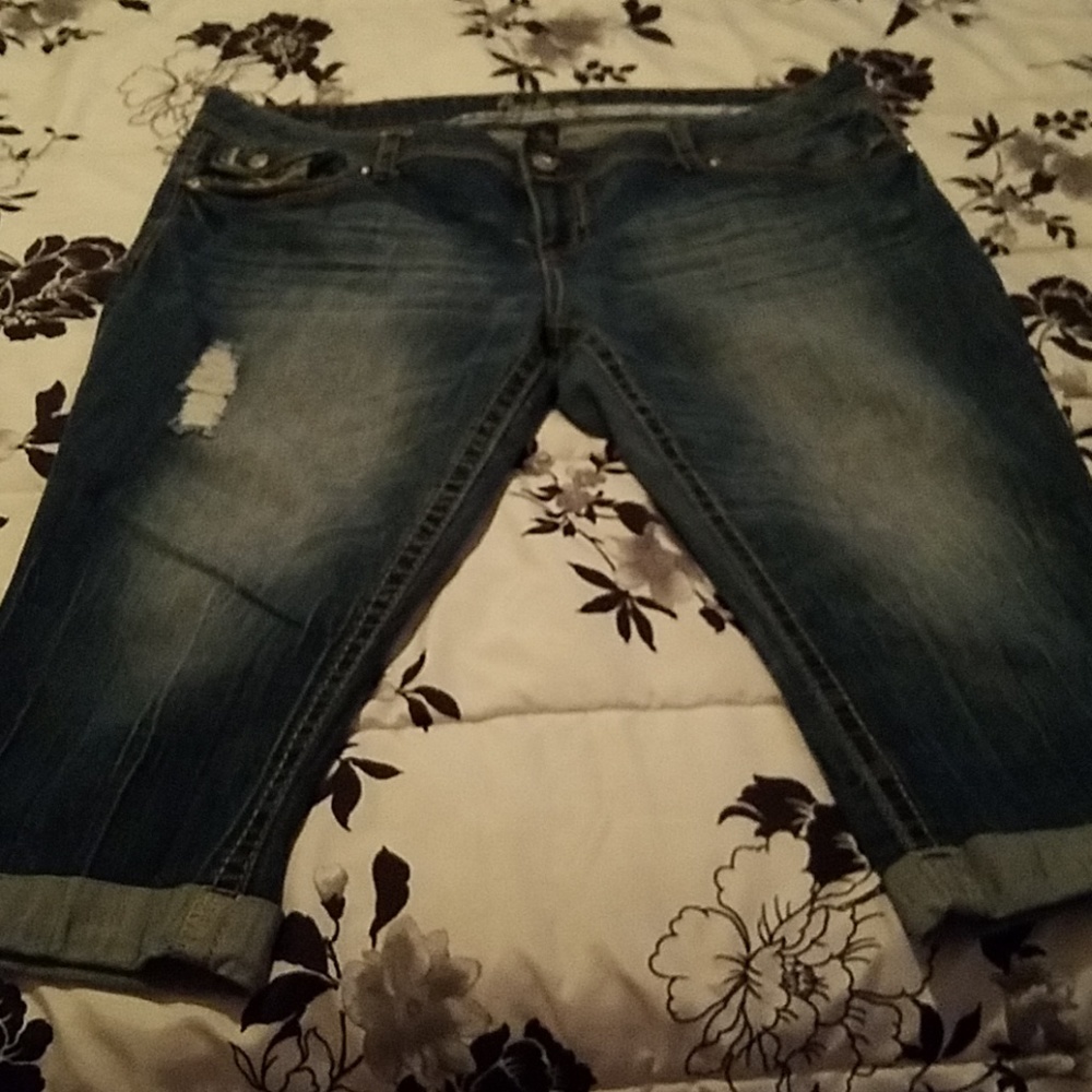Jean capris